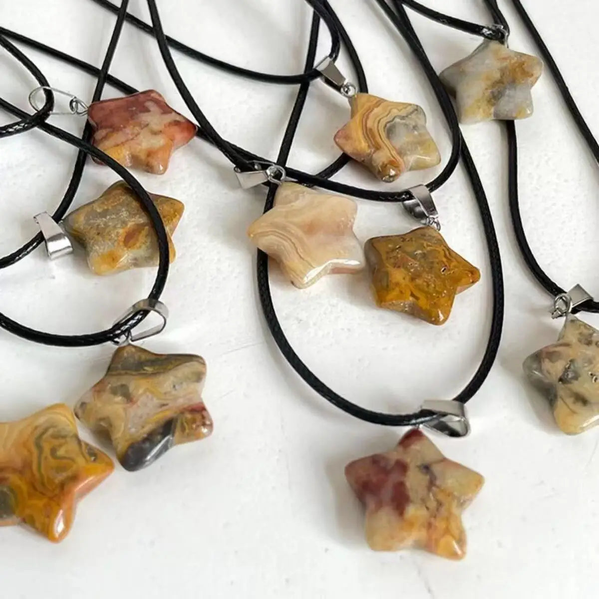 Natural Stone Pendant Necklace – Grounding Energy & Boho Style in One Timeless Piece