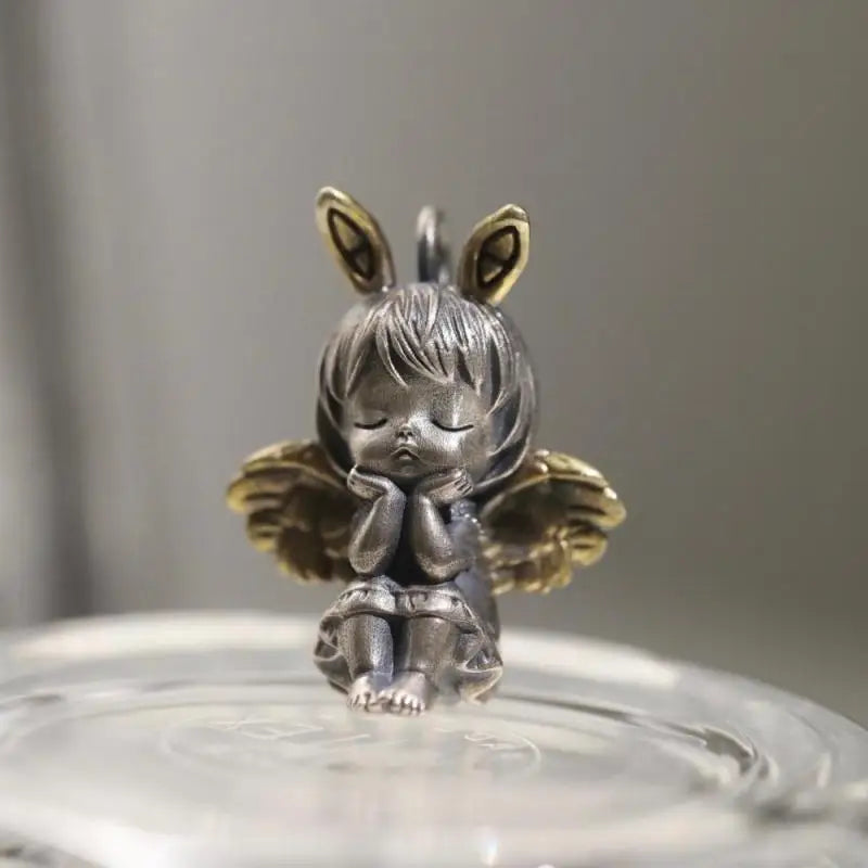 Guardian Angel Pendant Necklace – Spiritual Protection & Comfort in a Timeless Design
